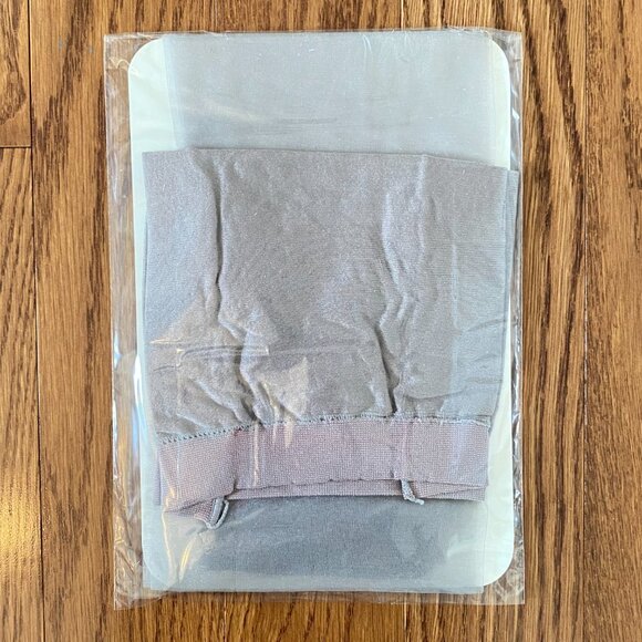 Vintage Givenchy Silver Sheer Shimmery Pantyhose Tights - Picture 7 of 8